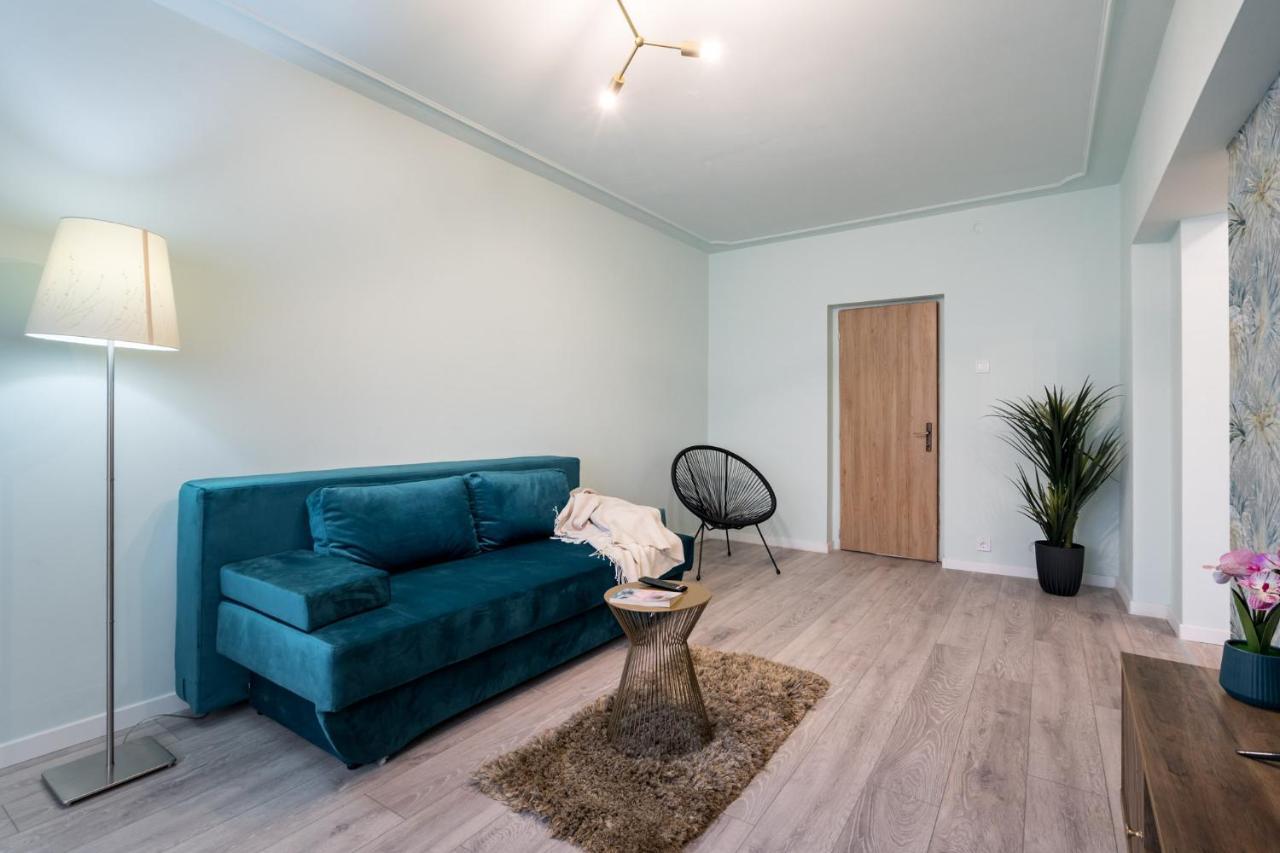 Felicity Apartment By The Park Bucarest Extérieur photo