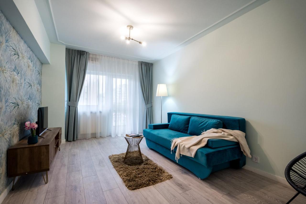Felicity Apartment By The Park Bucarest Extérieur photo